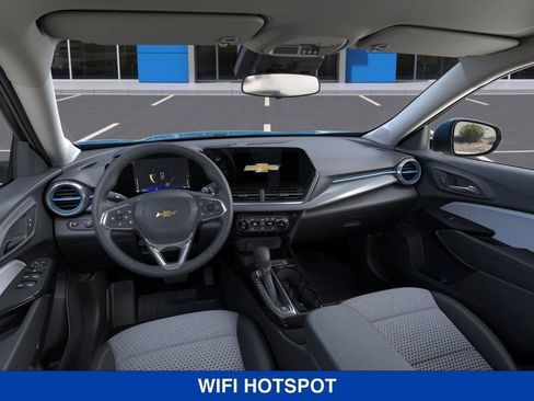 New 2026 Chevrolet Trax LT w/ Driver Confidence Package FWD image 16