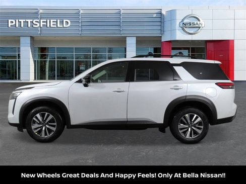 New 2026 Nissan Pathfinder SL AWD/4WD image 7