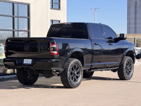 Used 2019 RAM 2500 Laramie w/ Night Edition image 5