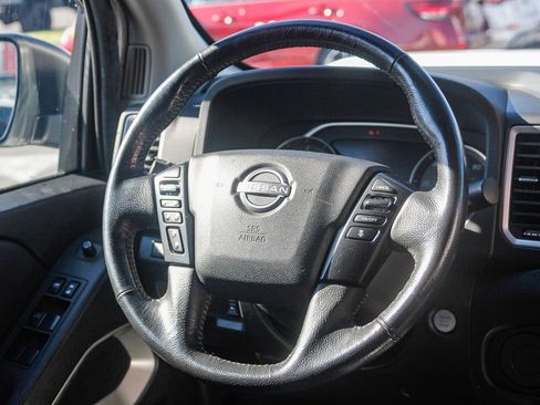 Certified 2022 Nissan Frontier SV w/ Technology Package image 16