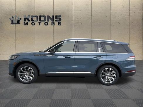 New 2026 Lincoln Aviator Reserve image 2