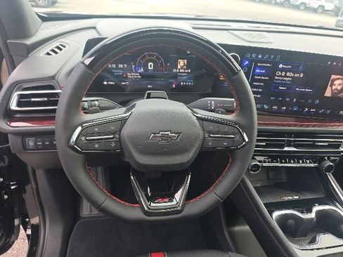 New 2026 Chevrolet Traverse RS AWD/4WD image 17