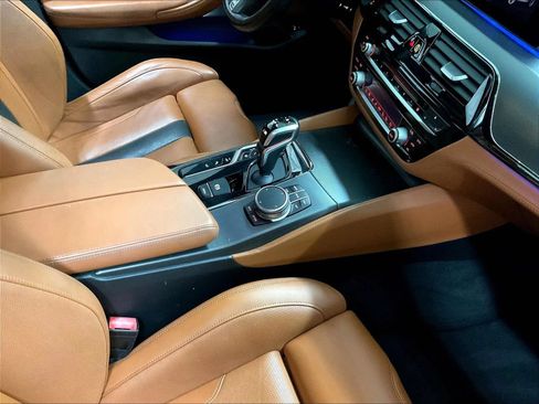 Used 2019 BMW M5 w/ Executive Package AWD/4WD image 3