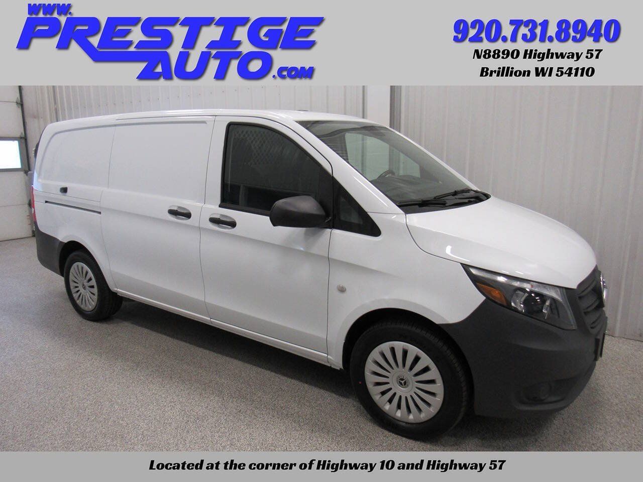 Used 2022 Mercedes-Benz Metris image 3
