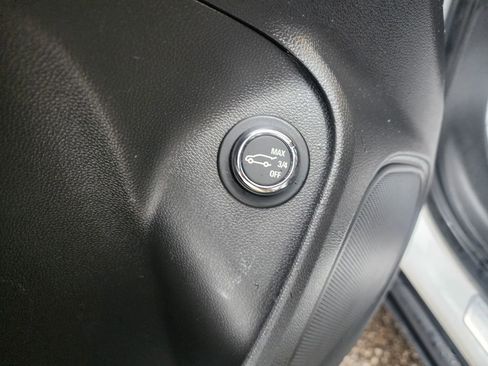 Used 2020 Buick Encore GX Select w/ Advanced Technology Package image 25