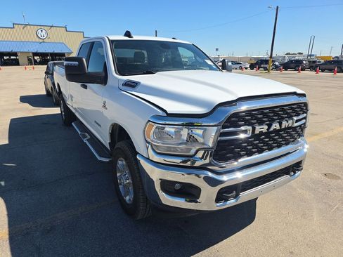 Used 2023 RAM 2500 Big Horn w/ Level 1 Equipment Group AWD/4WD image 2