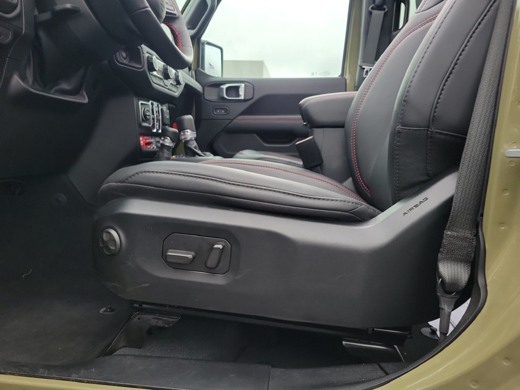 Used 2026 Jeep Wrangler Unlimited Rubicon 392 w/ Quick Order Package 27X Moab AWD/4WD image 19