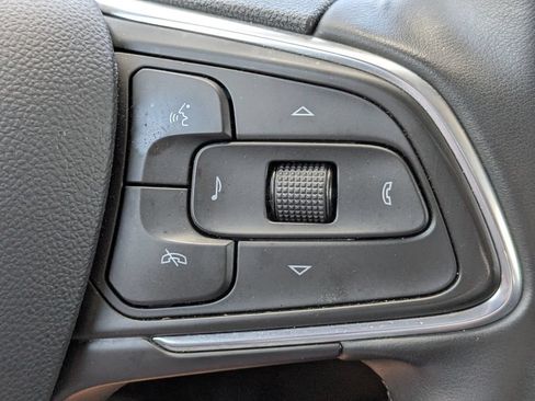 Used 2024 Buick Encore GX Sport Touring FWD image 23