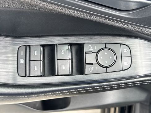 Used 2021 Nissan Rogue SV FWD image 14
