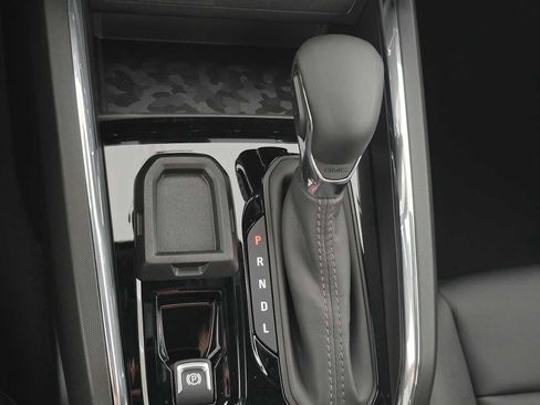 New 2026 GMC Canyon Elevation w/ Convenience Package image 31