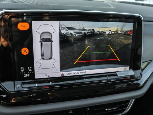 New 2026 Volkswagen Atlas Peak Edition AWD/4WD image 10