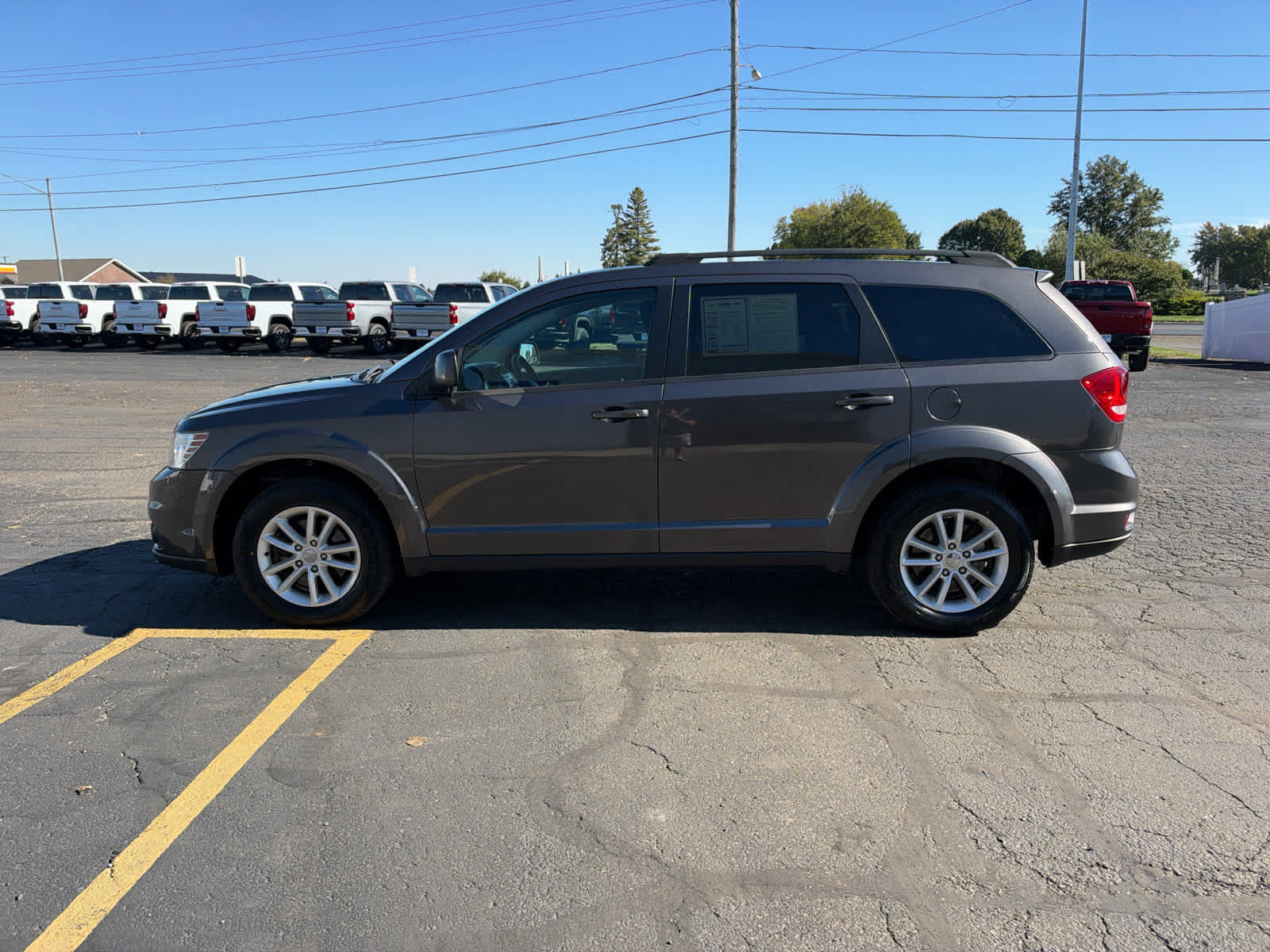 Used 2015 Dodge Journey SXT w/ Flexible Seating Group FWD image 2