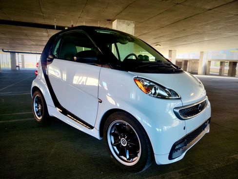 Used 2014 smart fortwo electric drive image 7