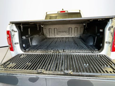 Used 2024 RAM 1500 Limited w/ Body Color Bumper Group AWD/4WD image 34