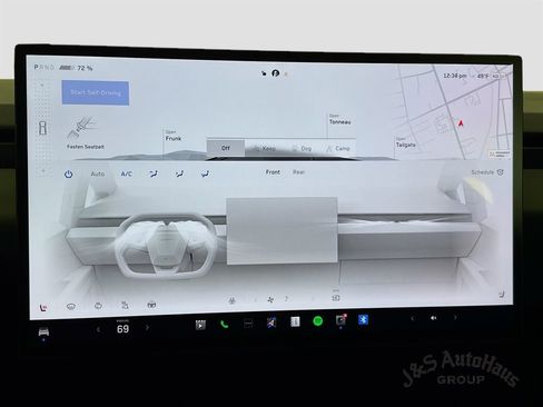 Used 2025 Tesla Cybertruck AWD Crew Cab image 20