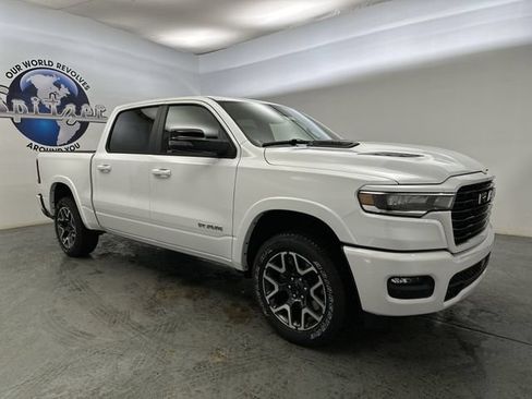 New 2026 RAM 1500 Laramie w/ Sport Appearance Package AWD/4WD image 11