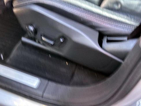 Used 2017 Volvo XC90 T6 Inscription w/ Vision Package image 28