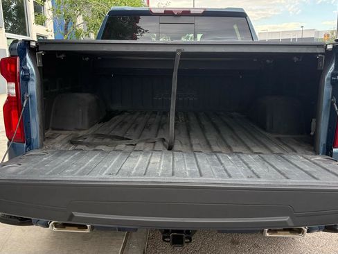 Used 2024 Chevrolet Silverado 1500 High Country w/ Technology Package AWD/4WD image 9