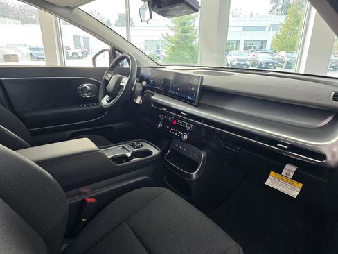 New 2026 Hyundai Ioniq 9 S image 35