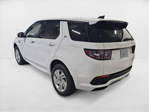 New 2025 Land Rover Discovery Sport S image 7
