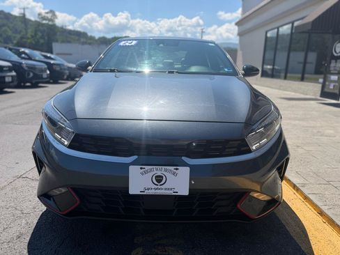 Used 2024 Kia Forte GT-Line w/ GT-Line Premium Package FWD image 7
