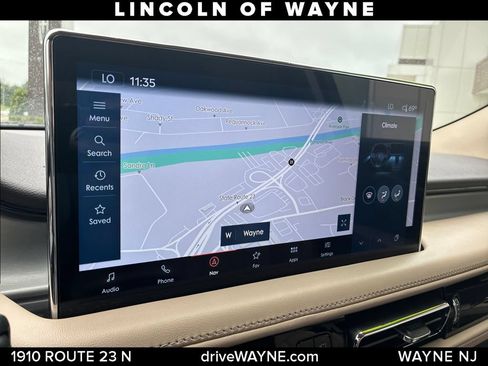 Certified 2022 Lincoln Nautilus AWD w/ Premium Package image 19