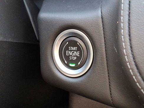 Used 2022 Chevrolet Tahoe Z71 w/ Luxury Package image 24