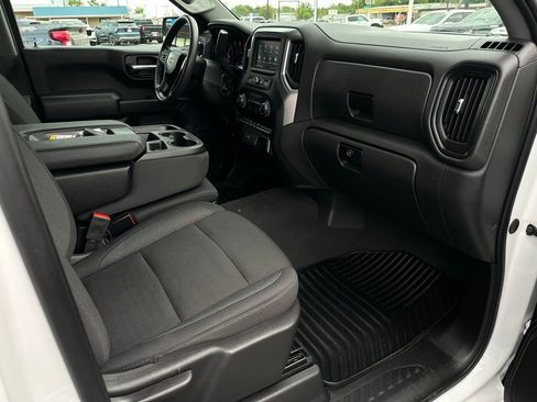 Used 2024 Chevrolet Silverado 1500 Custom w/ Turbomax Blackout Package AWD/4WD image 16