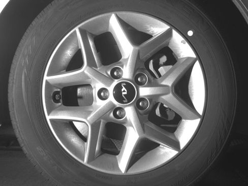 Used 2025 Kia Soul LX w/ LX Technology Package FWD image 13