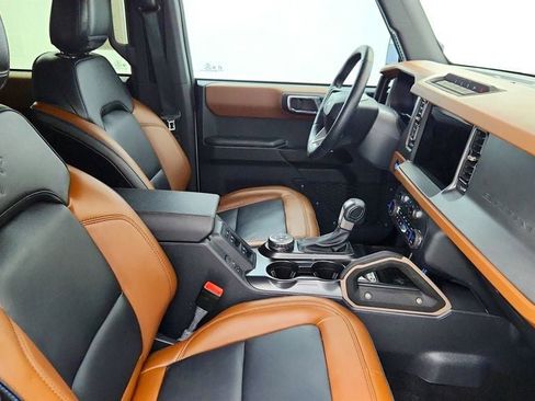 Used 2024 Ford Bronco Outer Banks w/ Sasquatch Package image 23