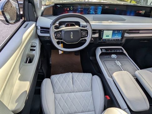 New 2026 Lincoln Navigator L Black Label image 14