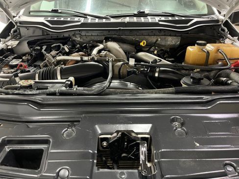 Used 2022 Ford F250 XL w/ Power Equipment Group image 46