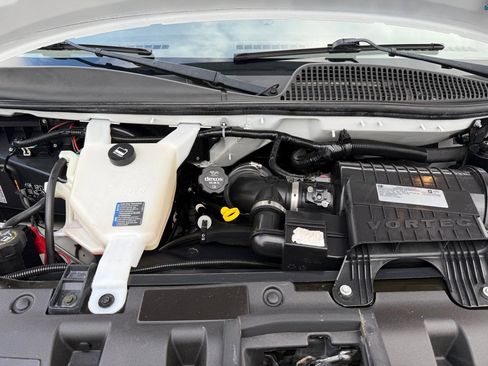 Used 2019 Chevrolet Express 2500 w/ Driver Convenience Package image 34