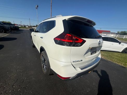 Used 2017 Nissan Rogue SL w/ SL Premium Package AWD/4WD image 6