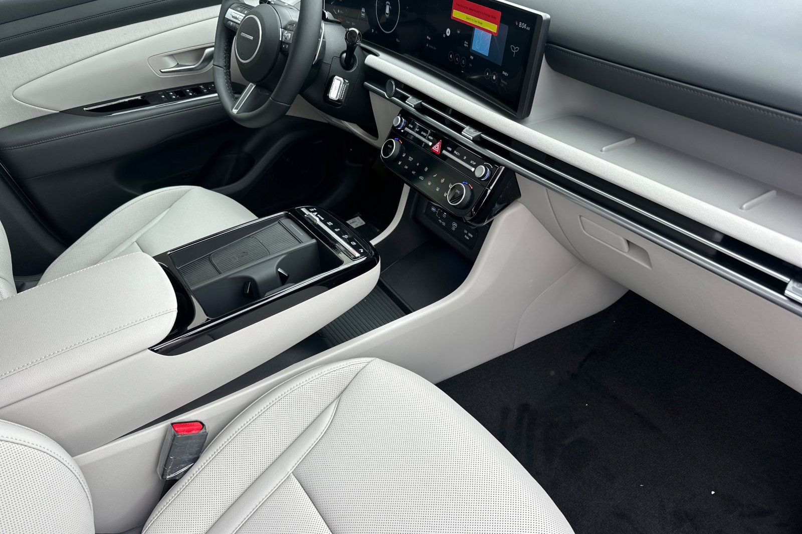 New 2026 Hyundai Tucson Limited AWD/4WD image 16