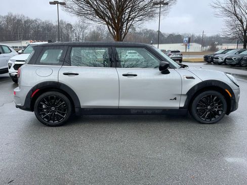 Used 2024 MINI Cooper Clubman S w/ Signature Upholstery Package image 9