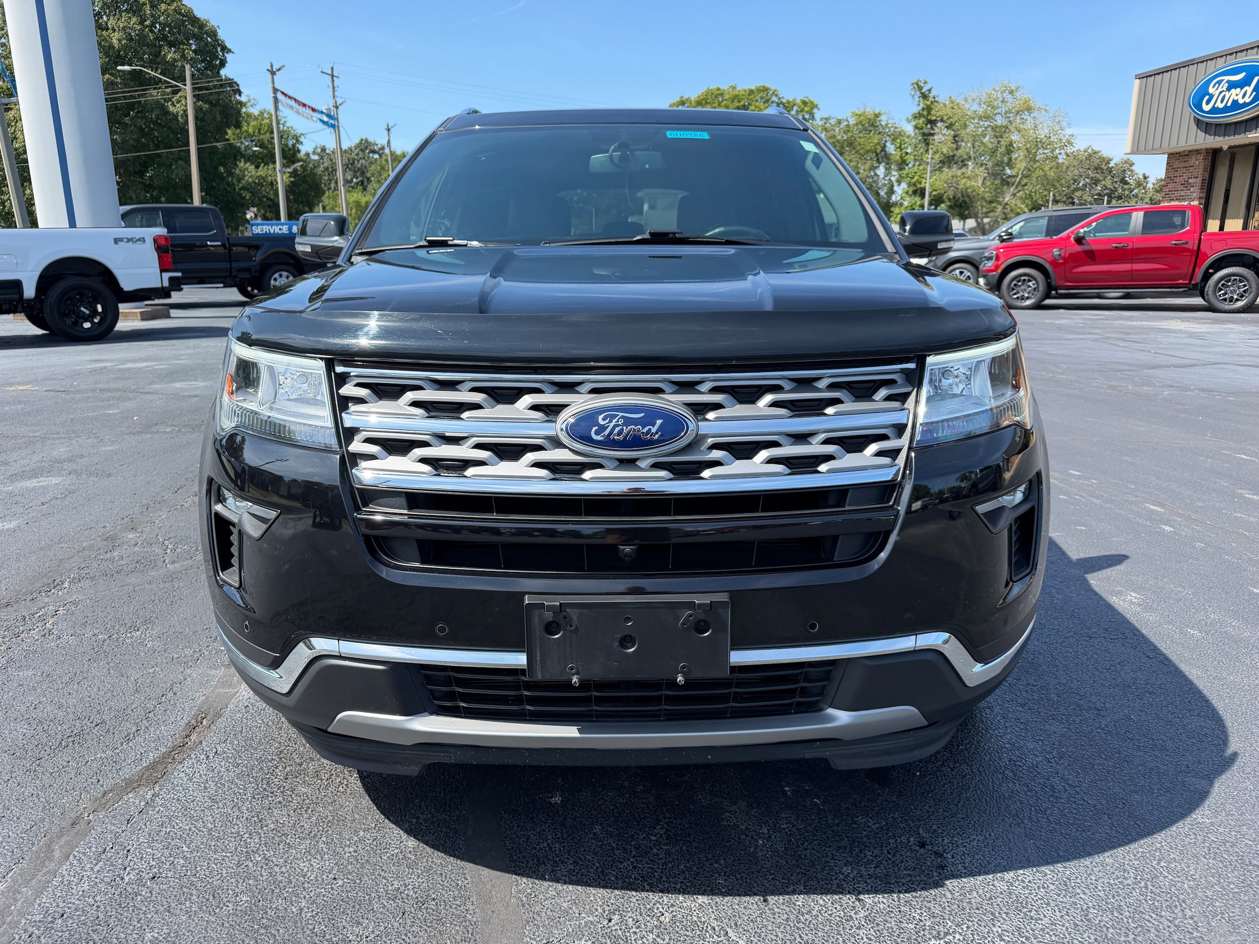 Used 2019 Ford Explorer Limited AWD/4WD image 2
