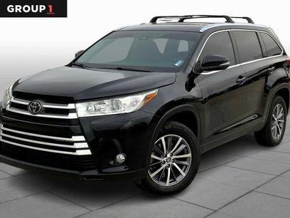 Used 2019 Toyota Highlander XLE