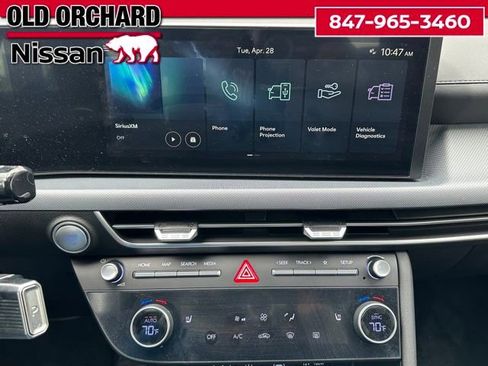 Used 2025 Hyundai Sonata SEL AWD/4WD image 16