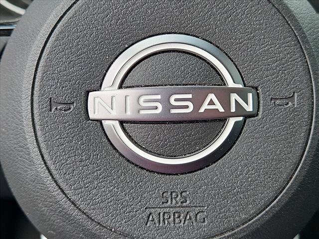 Used 2023 Nissan Rogue SV FWD image 10