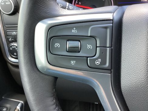 Used 2022 Chevrolet Silverado 1500 LT RWD image 32
