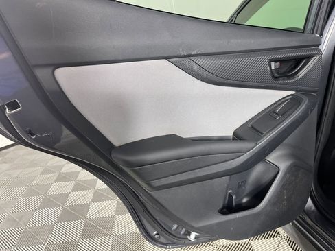 Used 2023 Subaru Crosstrek 2.0i Premium image 12