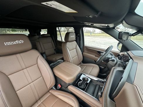 New 2026 Chevrolet Tahoe High Country image 10