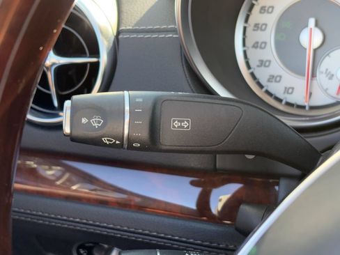 Used 2014 Mercedes-Benz SL 550 image 14