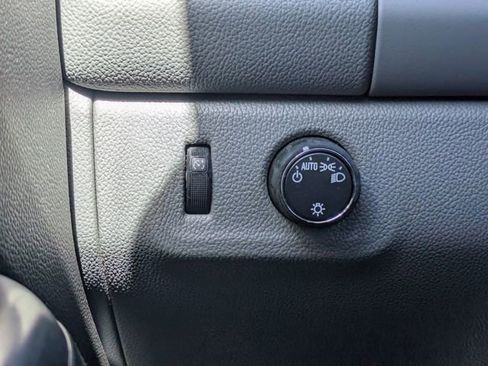 Used 2018 GMC Canyon W/T w/ Convenience Package image 24