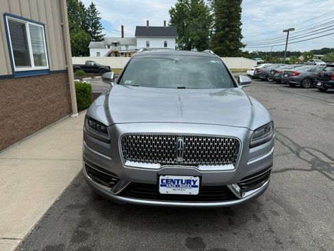 Used 2020 Lincoln Nautilus Reserve AWD/4WD image 2