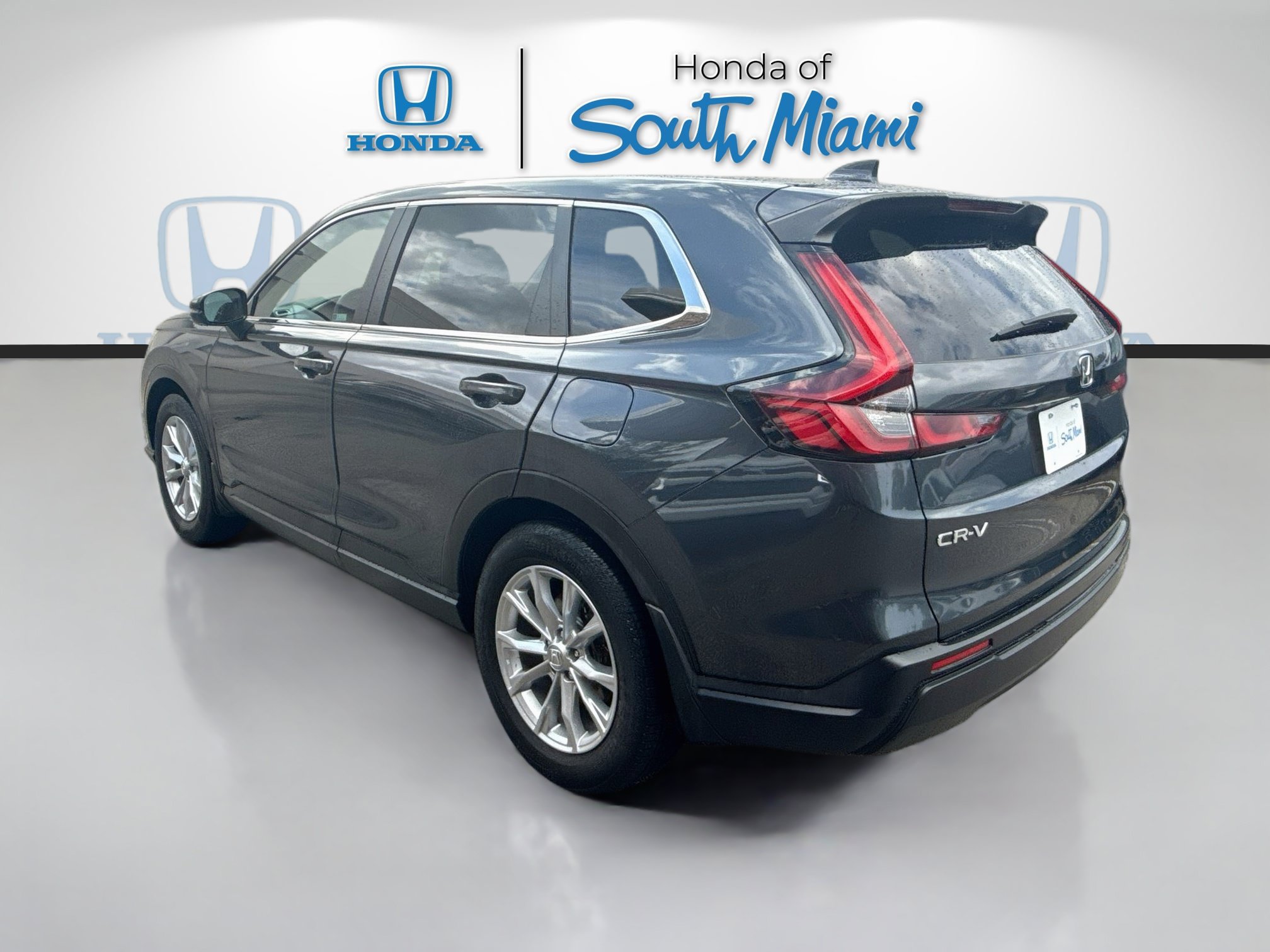 Used 2024 Honda CR-V EX image 5