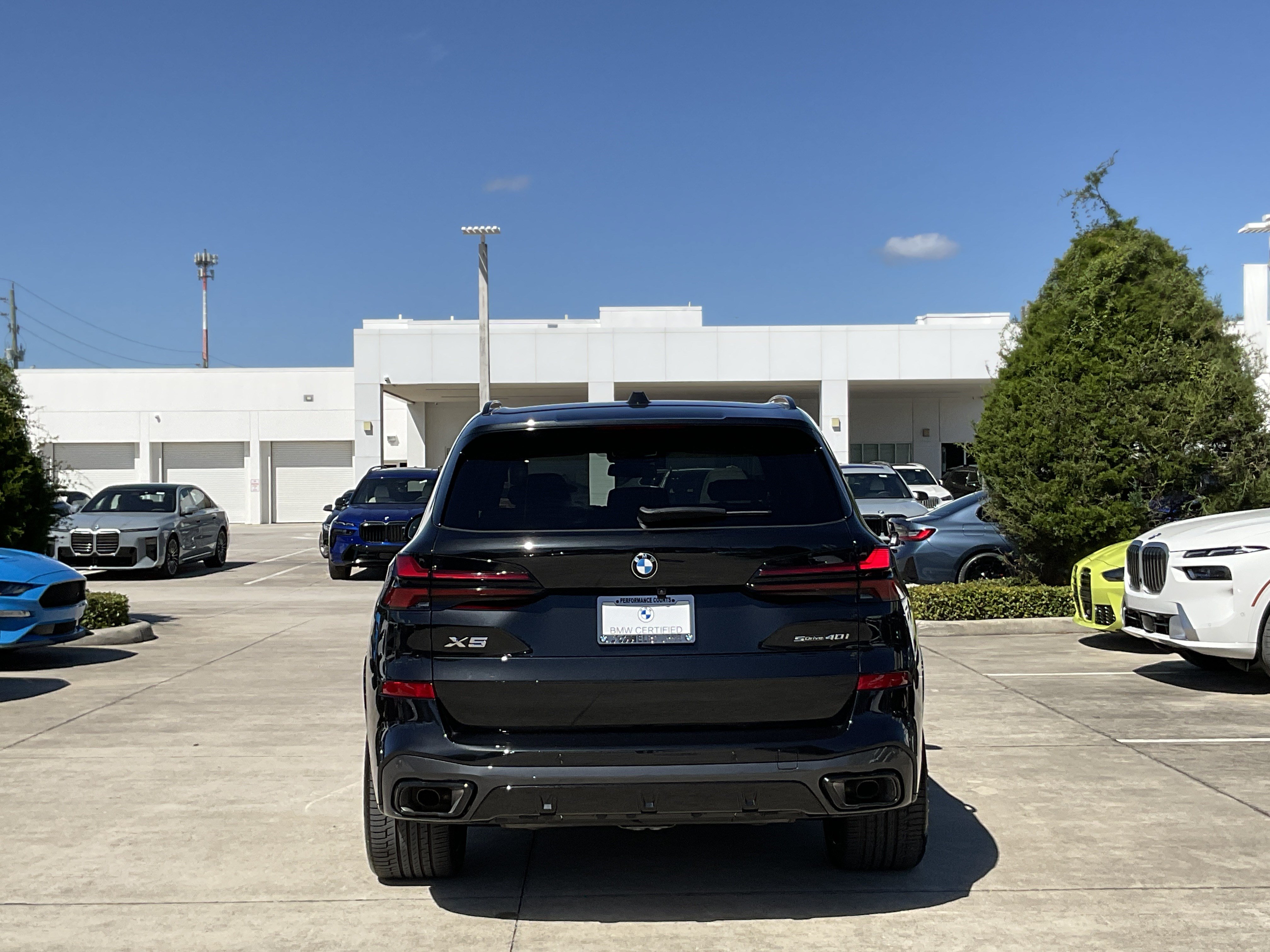 Certified 2025 BMW X5 sDrive40i w/ M Sport Package RWD image 5