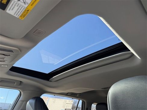 New 2026 Toyota Highlander XLE image 25