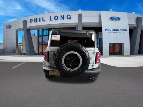 Certified 2023 Ford Bronco Badlands w/ Sasquatch Package AWD/4WD image 4